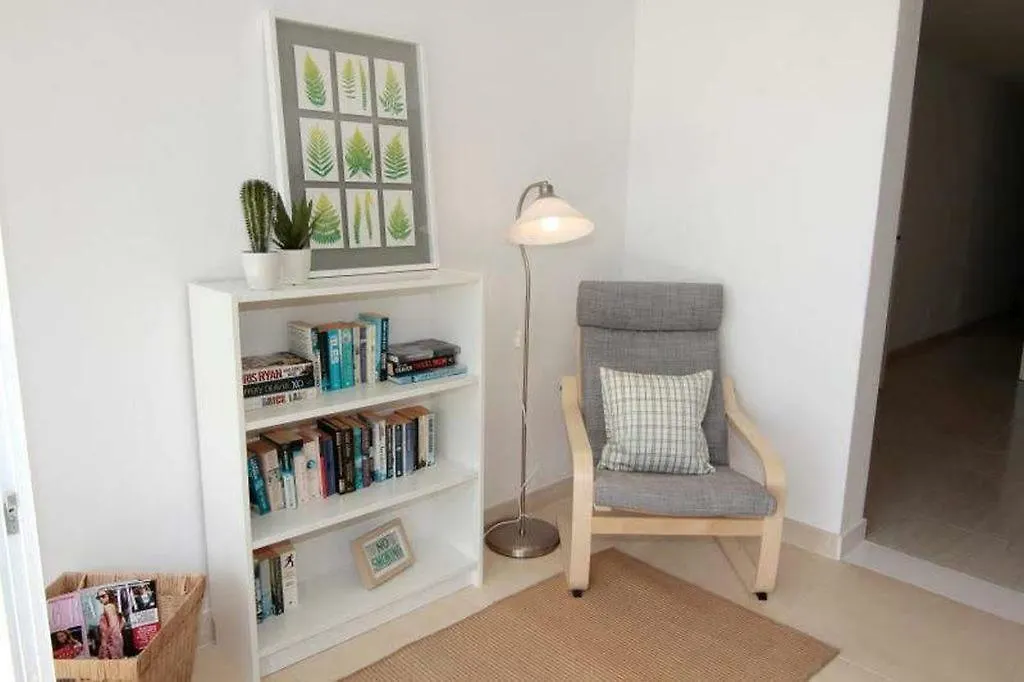 Ground Floor Apartment Suite With Private Garden, Los Charcos Costa Teguise